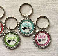 Keychain,Key Ring,Birth Month,Birthday,Key Chain,Keyring,Bottle Cap,Accessories,Bottle Cap Keychain,Gift,Party Favor,Handmade,All Months