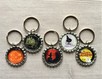 Halloween Keychains,Keychain,Key Ring,Halloween,Bottle Cap Keychain,Bottle Cap Key Ring,Halloween Themed,Gift,Party Favor,Handmade